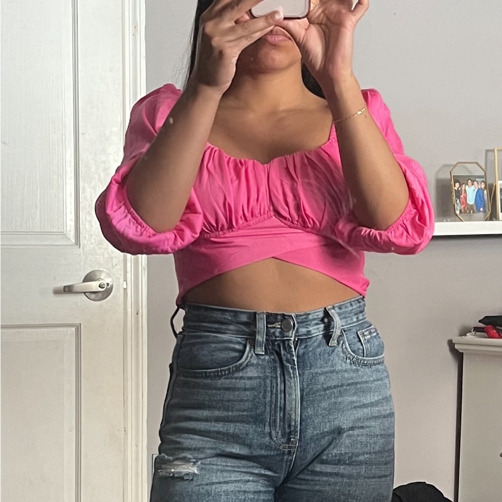 Women's Pink Ruched Crop Top